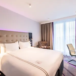 3* מלון Premier Oper